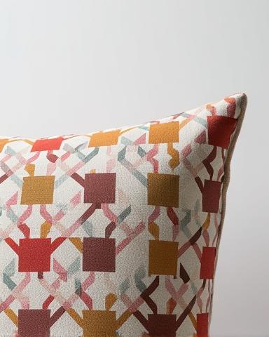 Stylish cushion cover with a geometric pattern